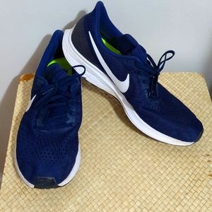 Men's Nike Zoom Pegasus 35 Size 12